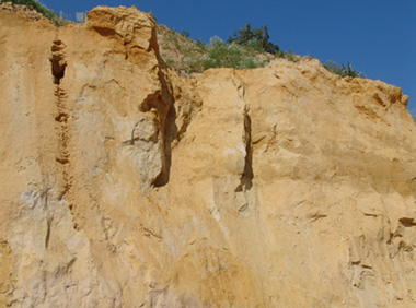 Sandwand in der Sandgrube Meensen