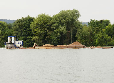 Beladene Schute auf dem Kiessee Northeim