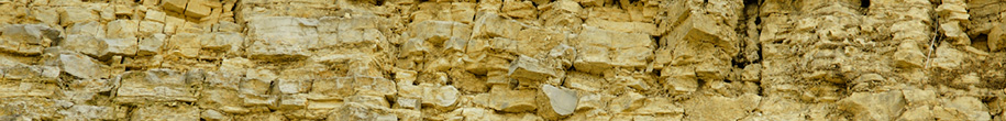 Kalksteinwand im Kalksteinwerk Imbsen